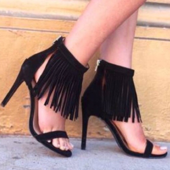 steve madden fringe heels